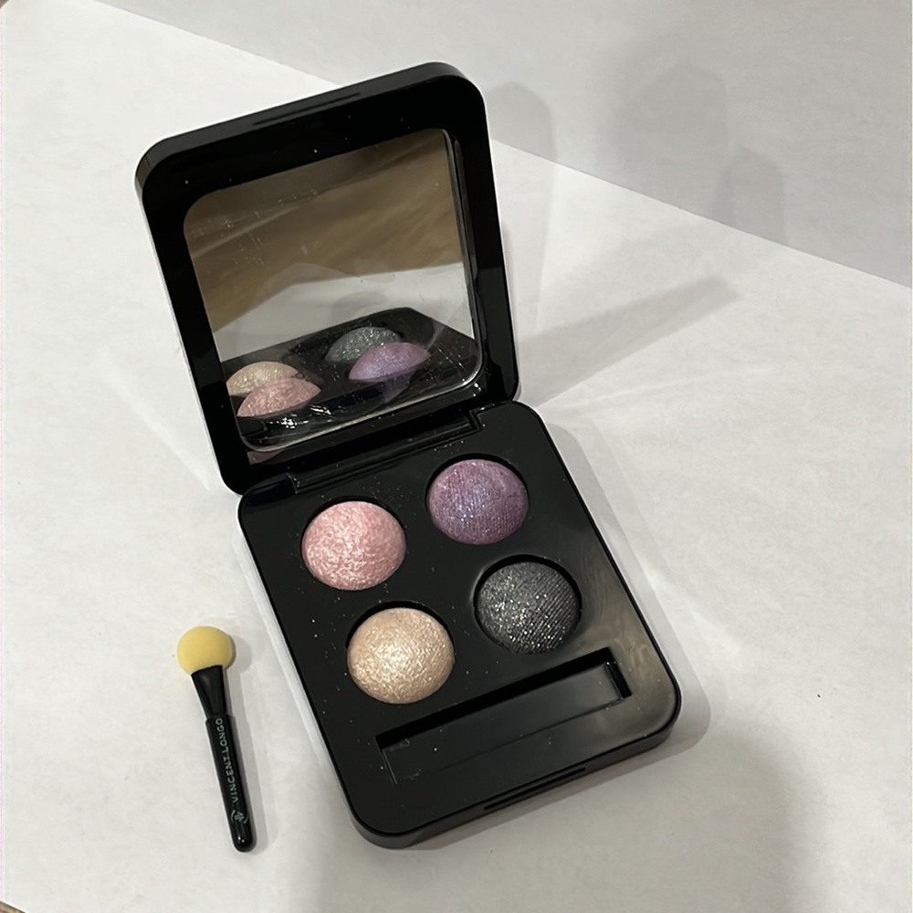 Vincent Longo Cassini Diamante Eyeshadow Quad - New with BOX and Brush